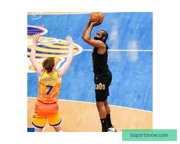 骑士末节失控惨遭热火逆转哈登米切尔合砍大分仍无力阻连胜终结